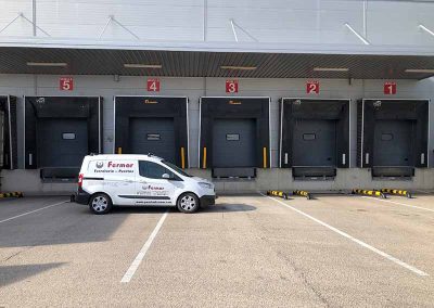 Puertas Automáticas Seccionales Muelles y Abrigos de Carga en Albacete