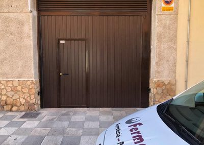 Puertas de Garaje Automáticas para Particuales y Comunidades en Albacete