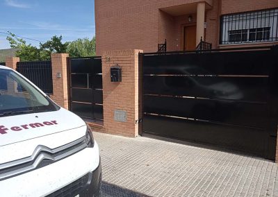 Puertas Automáticas Abatibles y Correderas en Albacete